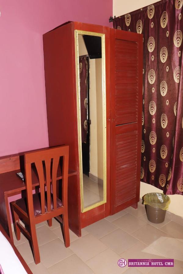 Britannia Hôtel Cmr Yaounde Ngoại thất bức ảnh