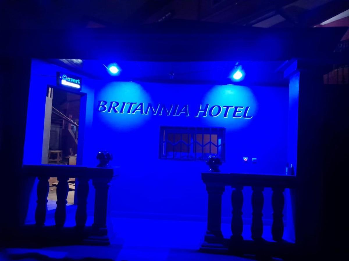 Britannia Hôtel Cmr Yaounde Ngoại thất bức ảnh