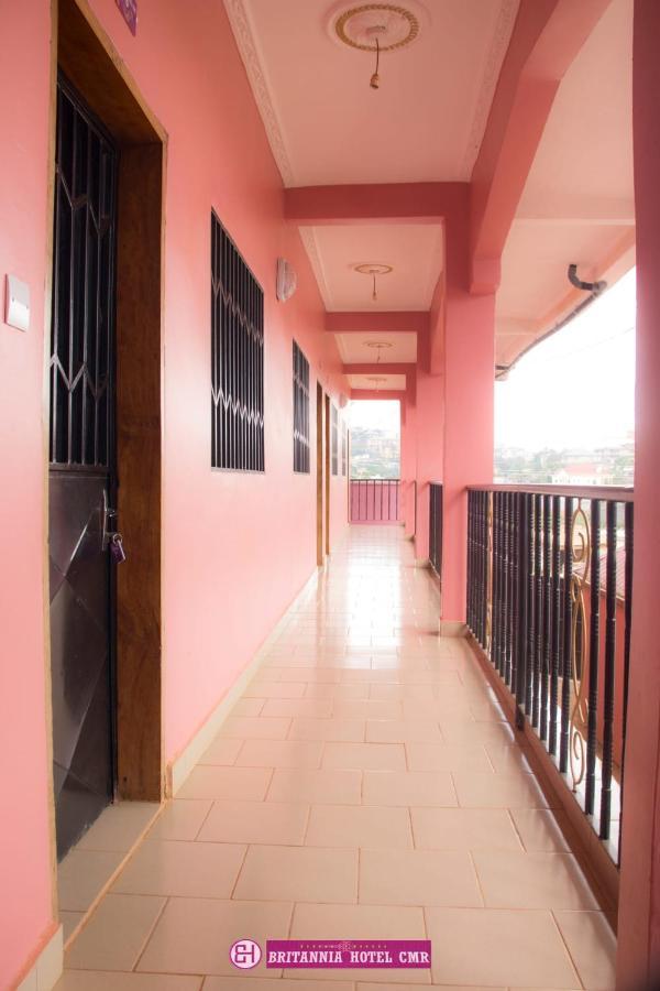 Britannia Hôtel Cmr Yaounde Ngoại thất bức ảnh