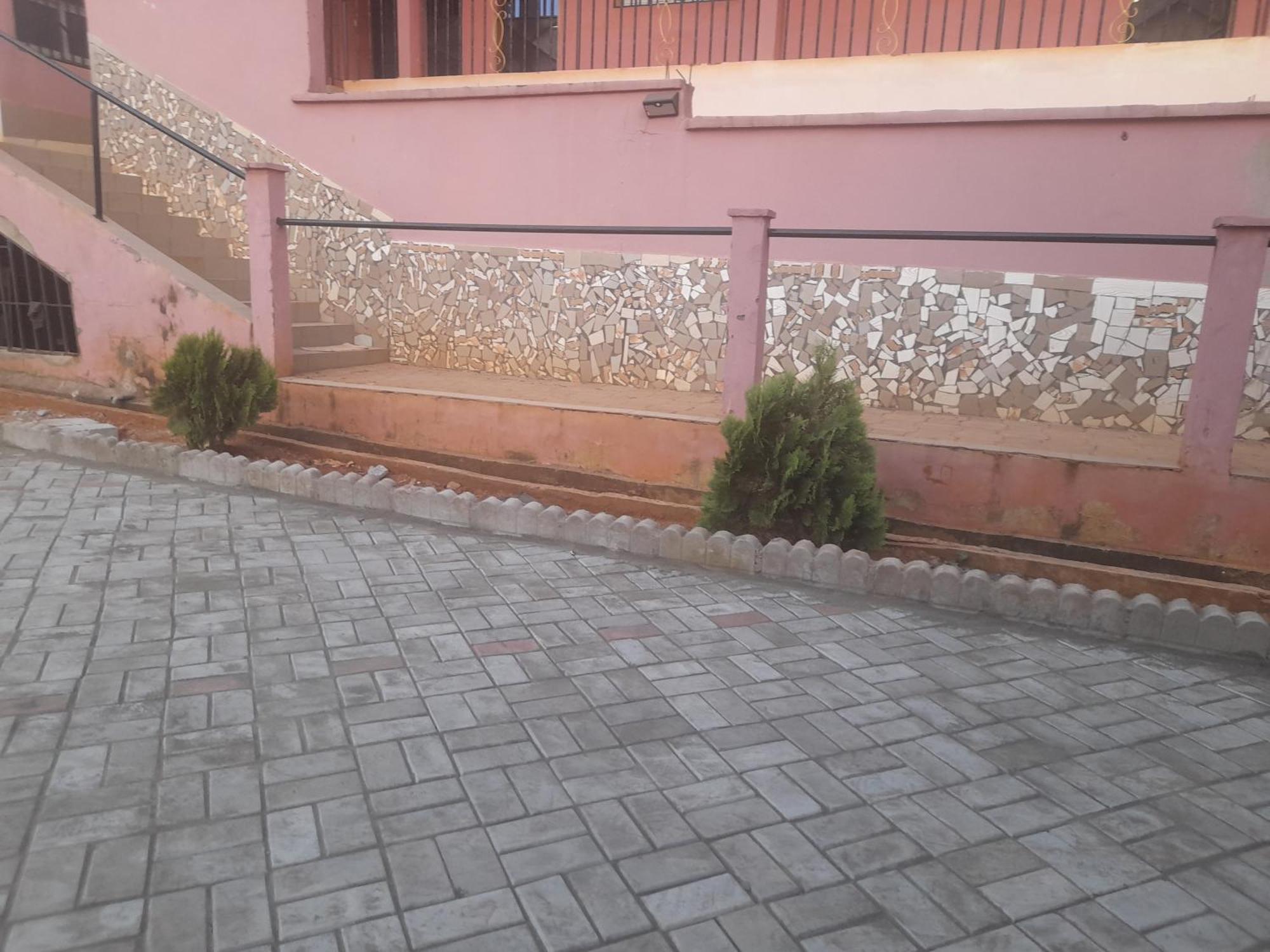 Britannia Hôtel Cmr Yaounde Ngoại thất bức ảnh